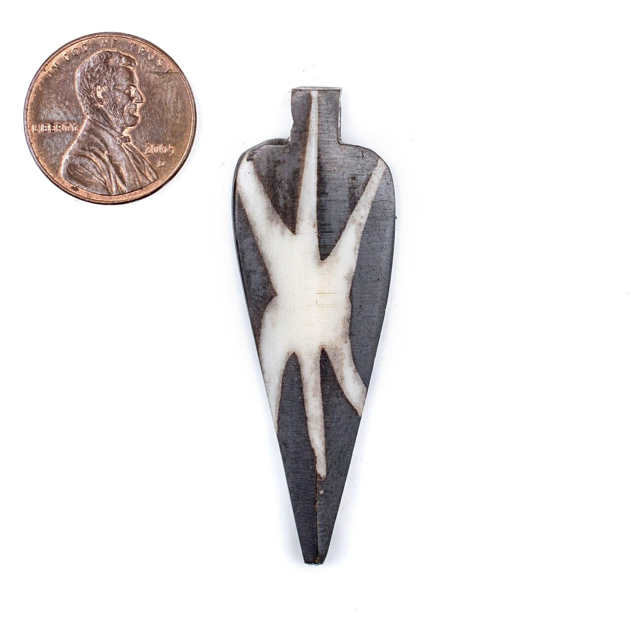 The Bead Chest Star Batik Bone Arrow Pendant 25mm Kenya African Black and White Handmade